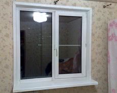 Двухстворчатое пластиковое окно из профиля Rehau (Ахтырка) Rehau Euro 60